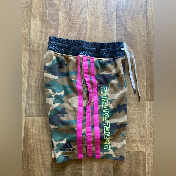 Daniel Patrick Adidas Shorts size small. - Picture 5 of 8